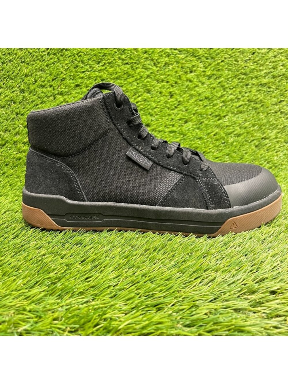 Keen Utility Kenton Mid Mens Size 9EE Black Gum Carbon Toe Safety Work Shoes